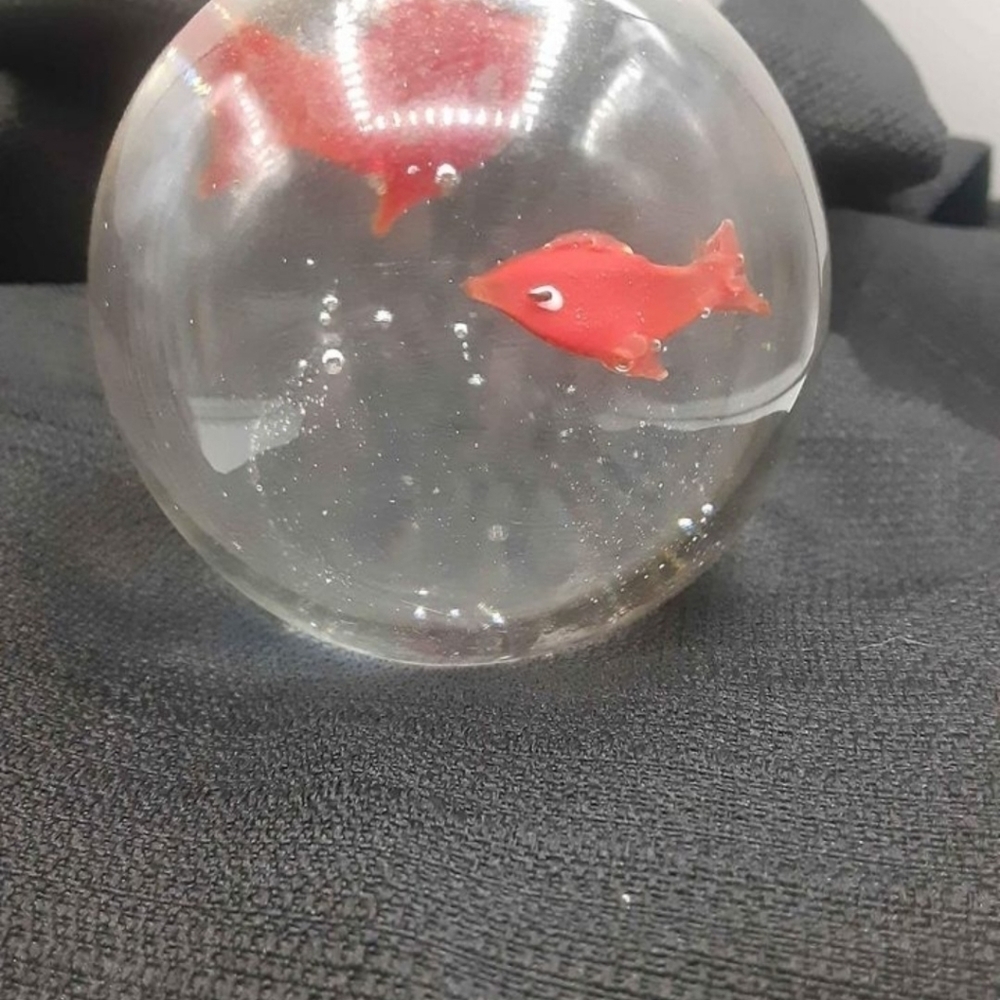 Antique Murano Fishbowl Paperweight - Picture 3 of 4